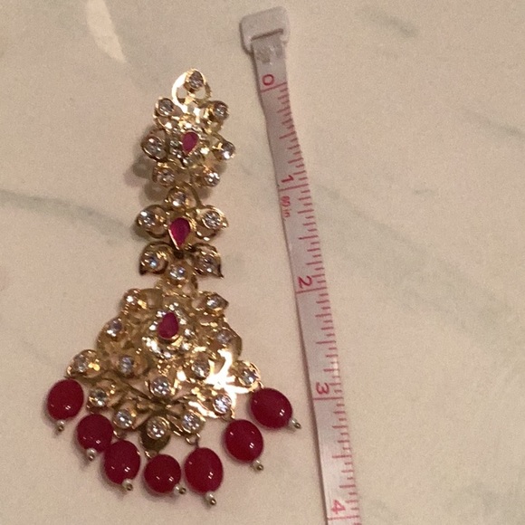 Beautiful earring with ruby and zircon - Picture 5 of 5